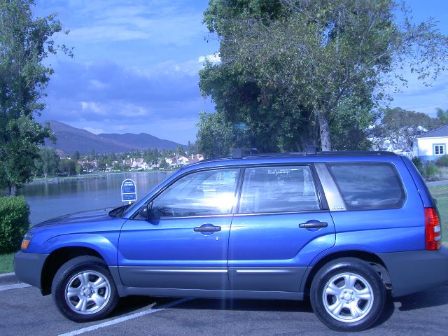 Subaru Forester 2003 photo 2