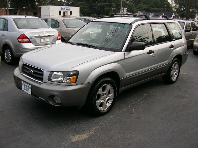 Subaru Forester 2003 photo 2