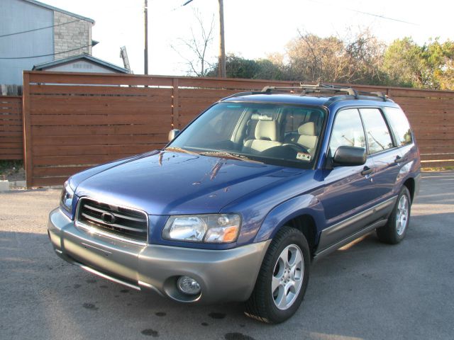 Subaru Forester 2003 photo 1