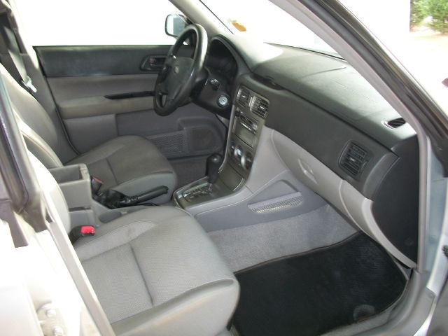 Subaru Forester 2003 photo 1