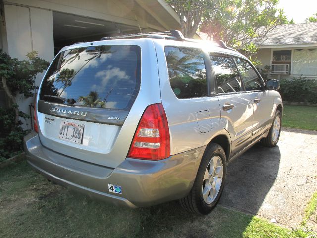 Subaru Forester 2003 photo 1