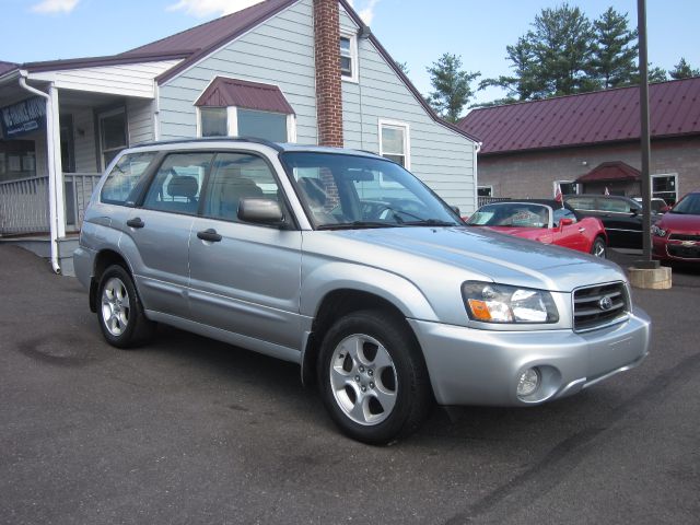 Subaru Forester 2003 photo 1