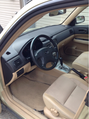 Subaru Forester 2003 photo 2