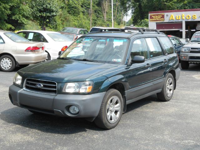 Subaru Forester 2003 photo 2