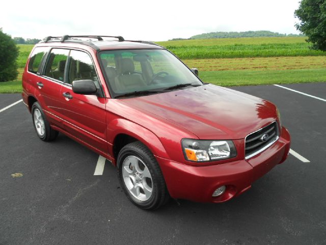 Subaru Forester 2003 photo 2