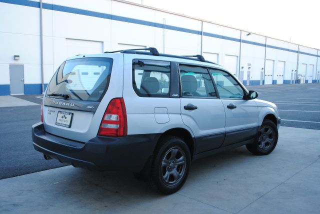 Subaru Forester 2003 photo 1
