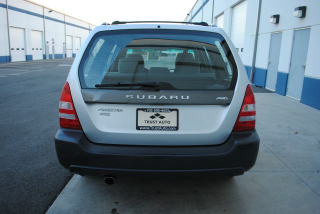 Subaru Forester 2003 photo 2