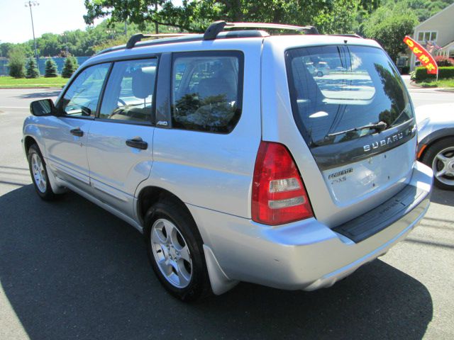Subaru Forester 2003 photo 3