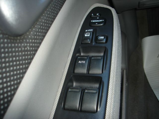 Subaru Forester 2003 photo 9