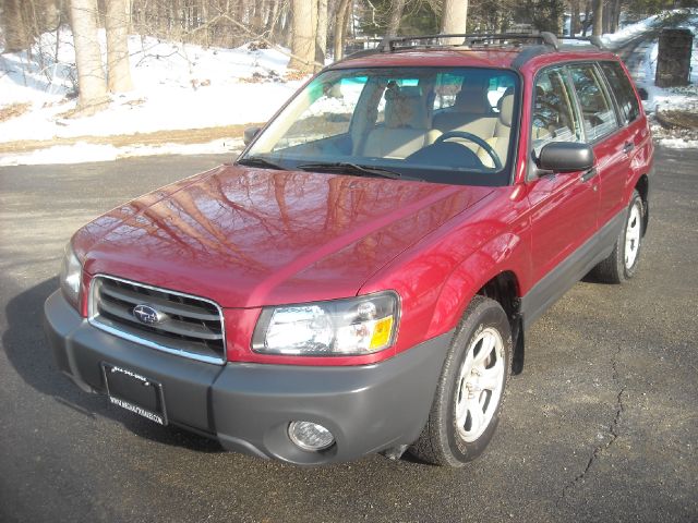 Subaru Forester 2004 photo 2