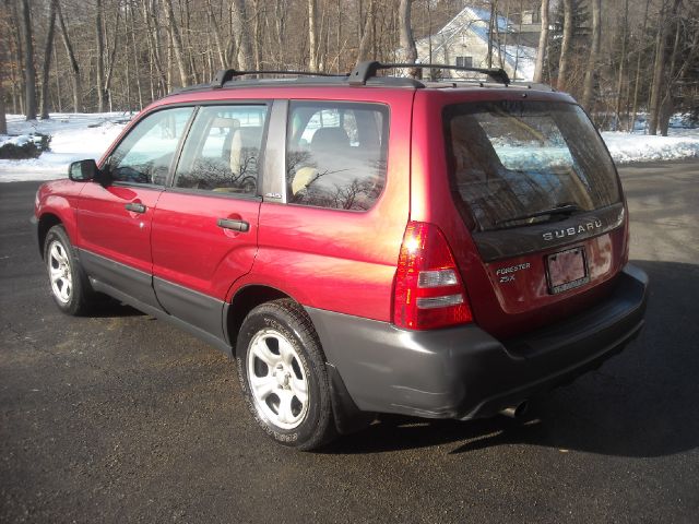 Subaru Forester 2004 photo 4