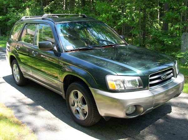 Subaru Forester 2004 photo 2
