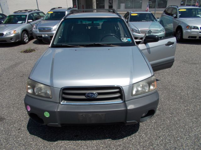 Subaru Forester 2004 photo 0