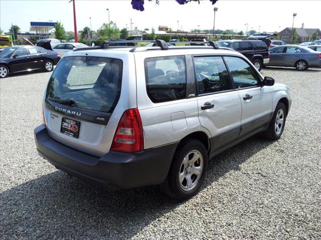 Subaru Forester 2004 photo 1