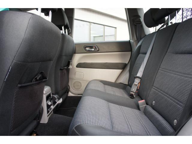 Subaru Forester 2004 photo 3