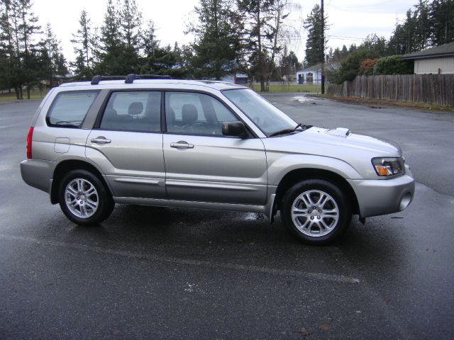 Subaru Forester 2005 photo 0