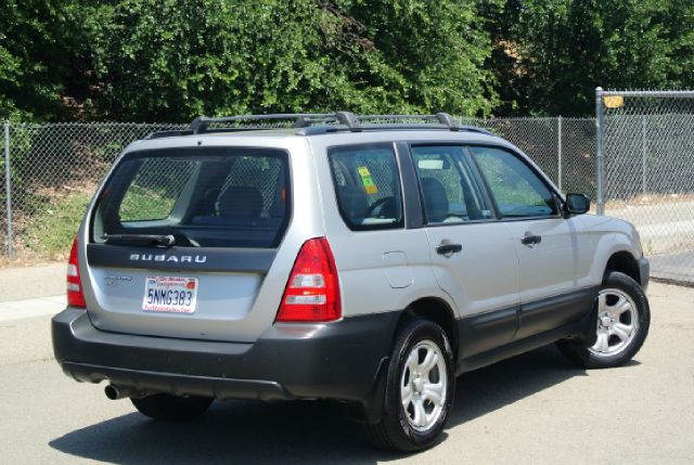 Subaru Forester 2005 photo 11