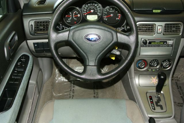 Subaru Forester 2005 photo 9