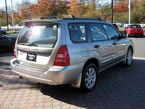Subaru Forester 2005 photo 1