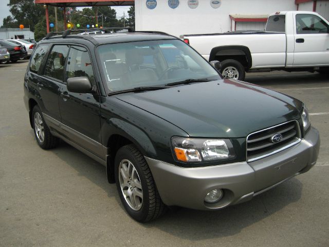 Subaru Forester 2005 photo 2