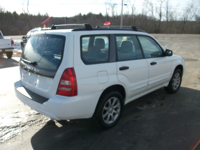 Subaru Forester 2005 photo 4
