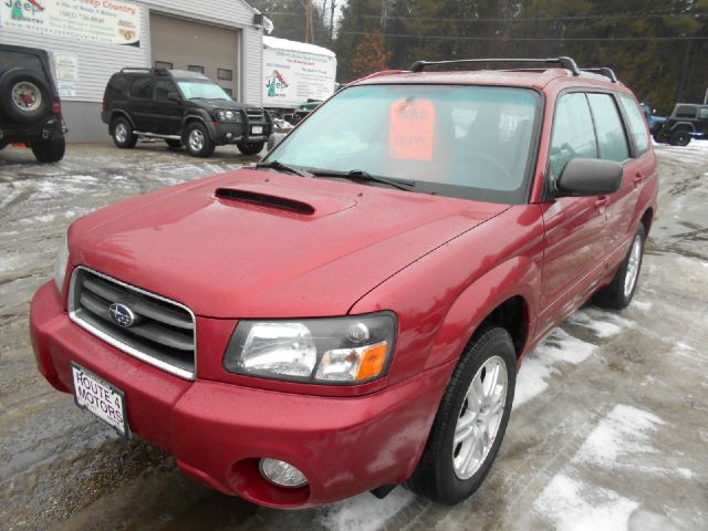 Subaru Forester 2005 photo 2