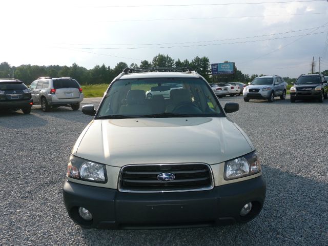 Subaru Forester 2005 photo 1