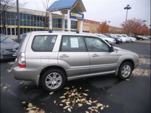 Subaru Forester 2006 photo 2