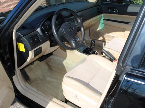 Subaru Forester 2006 photo 2
