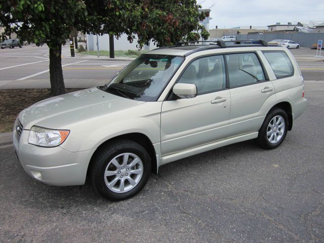 Subaru Forester 2006 photo 4