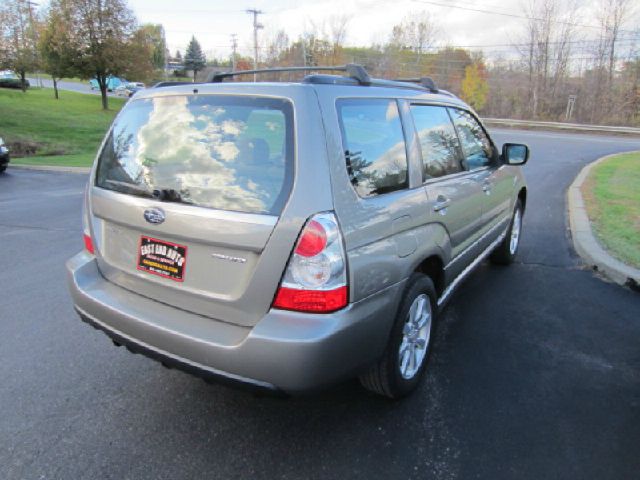 Subaru Forester 2006 photo 3