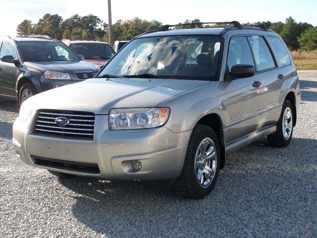 Subaru Forester 2006 photo 2