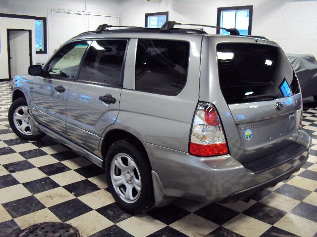 Subaru Forester 2007 photo 2