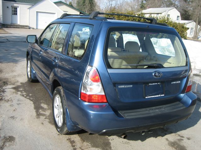 Subaru Forester 2007 photo 0