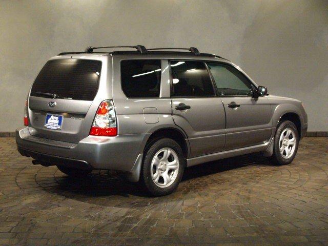 Subaru Forester 2007 photo 2