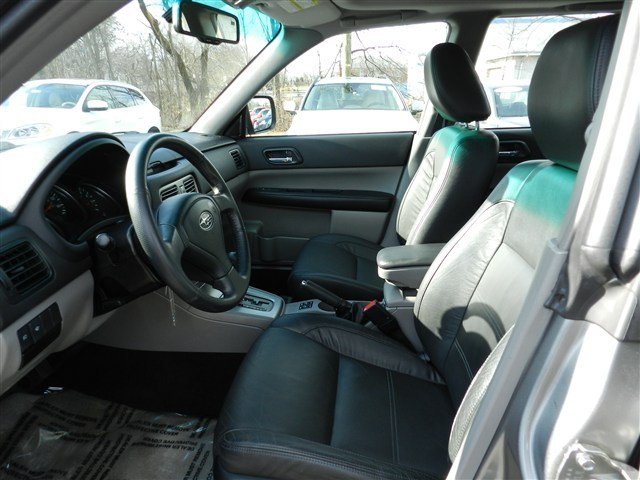 Subaru Forester 2007 photo 2
