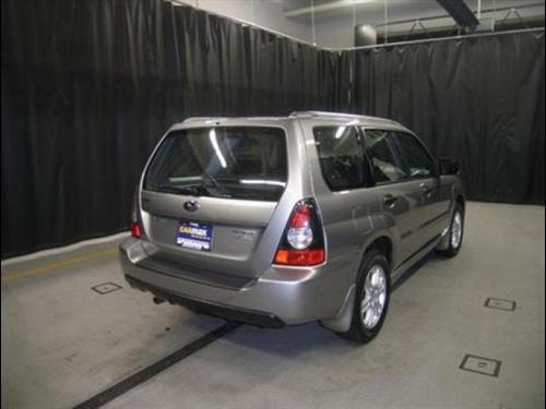 Subaru Forester 2008 photo 3
