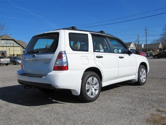 Subaru Forester 2008 photo 2