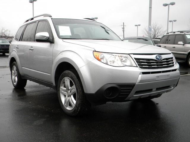 Subaru Forester 2009 photo 1