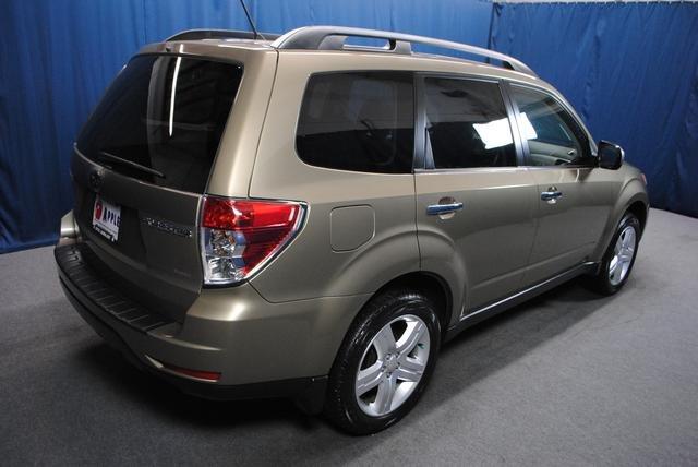 Subaru Forester 2009 photo 3
