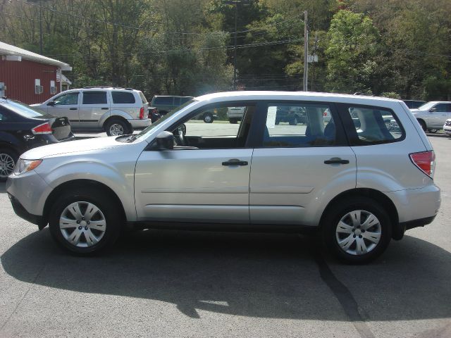 Subaru Forester 2009 photo 1
