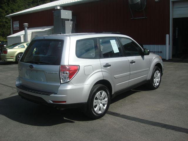 Subaru Forester 2009 photo 4