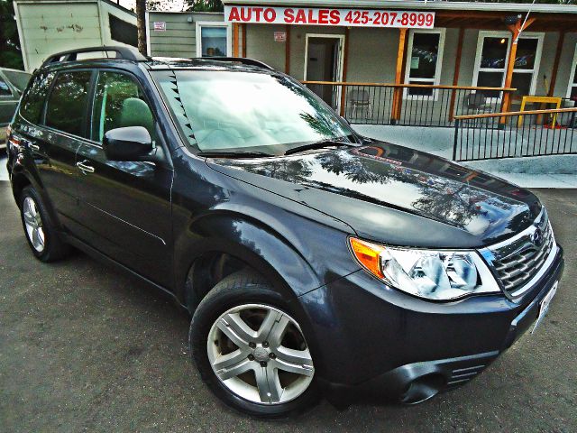 Subaru Forester 2009 photo 2