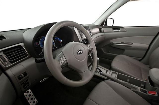 Subaru Forester 2009 photo 2