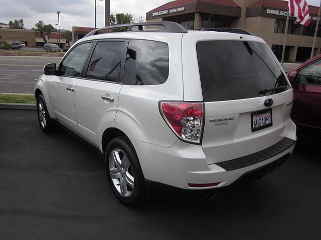 Subaru Forester 2009 photo 4