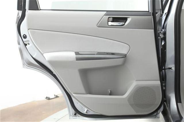 Subaru Forester 2009 photo 3