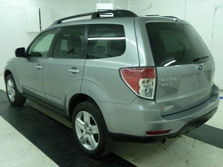 Subaru Forester 2010 photo 3