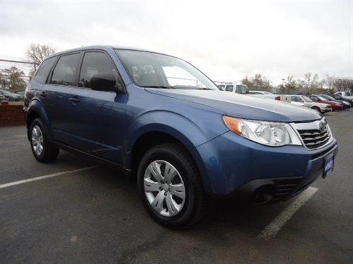 Subaru Forester 2010 photo 1