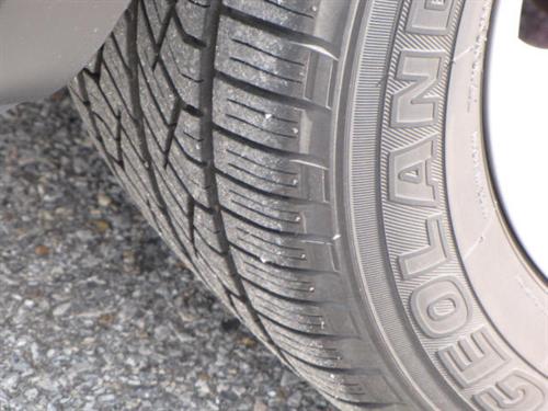 Subaru Forester 2010 photo 1