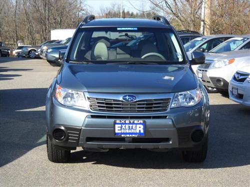 Subaru Forester 2010 photo 1
